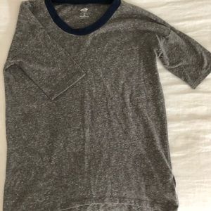 Grey t-shirt